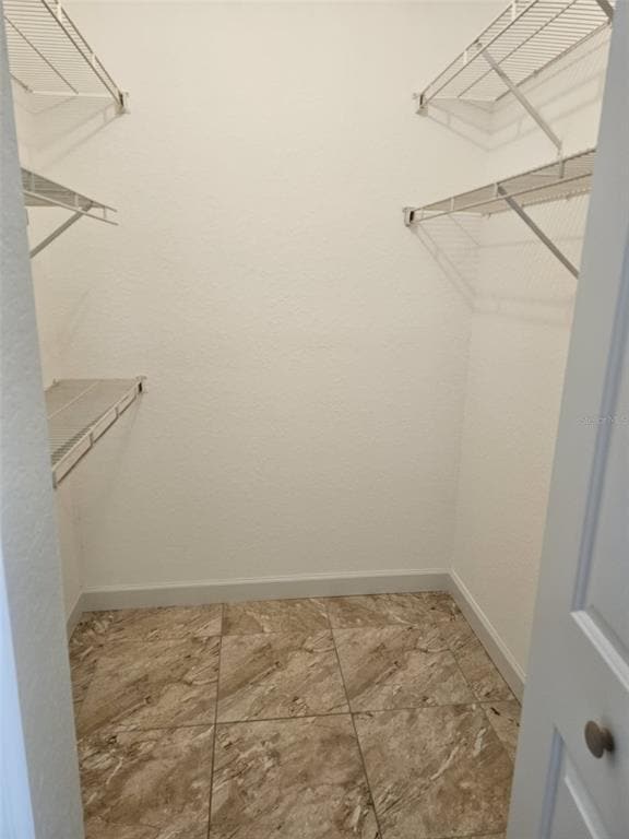 Building Photo - 13815 Fairway Island Dr