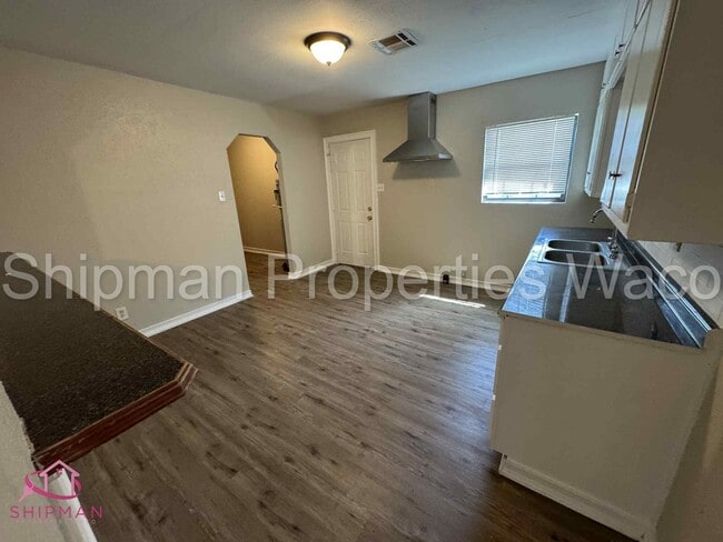 Foto del edificio - 3301 N 20th St