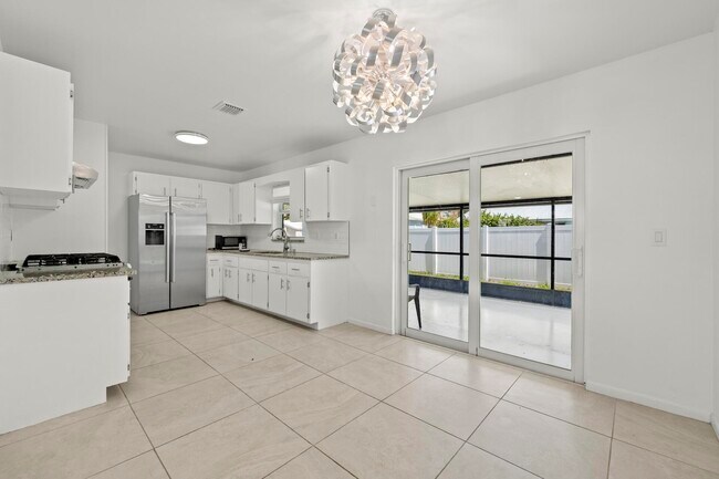 Foto del edificio - 3827 Barkis Ave