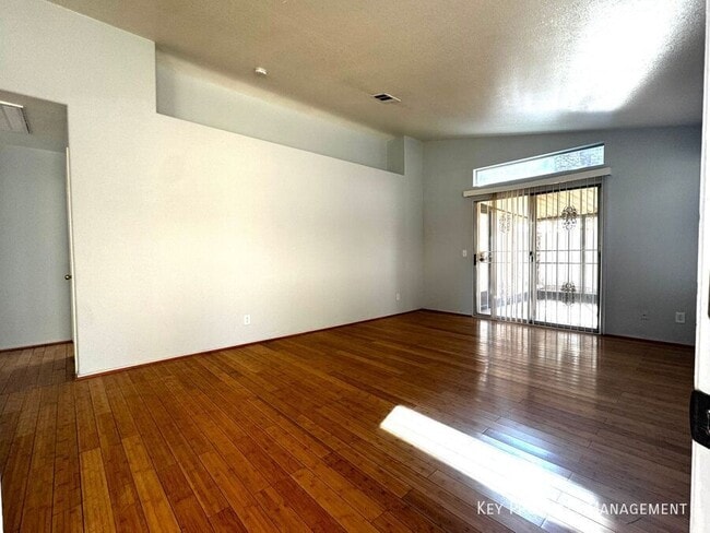 Building Photo - 5139 Sandstone Dr