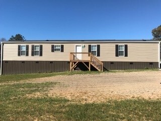 Primary Photo - 40 Rising Sun Ln