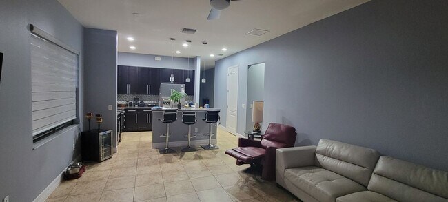 Foto del edificio - 10737 Willow Ridge Loop