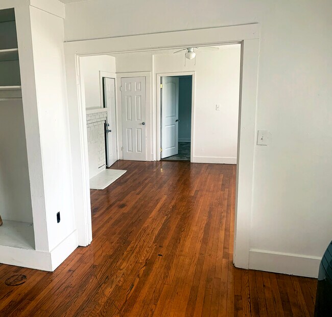 Foto del edificio - 1333 Laurel St