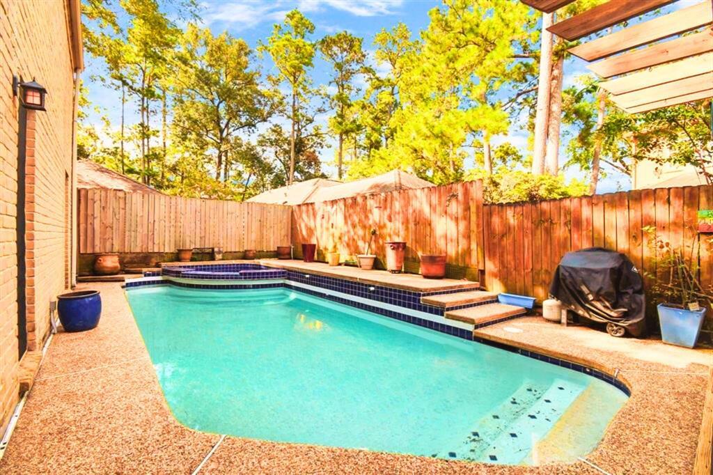 Primary Photo - 3206 Sunny Knoll Ct