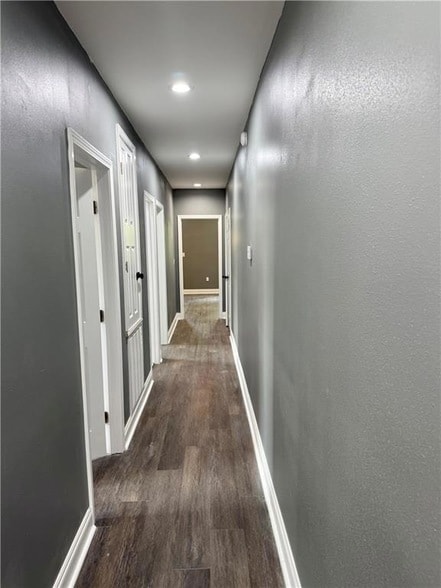 Building Photo - 8927 Fig St