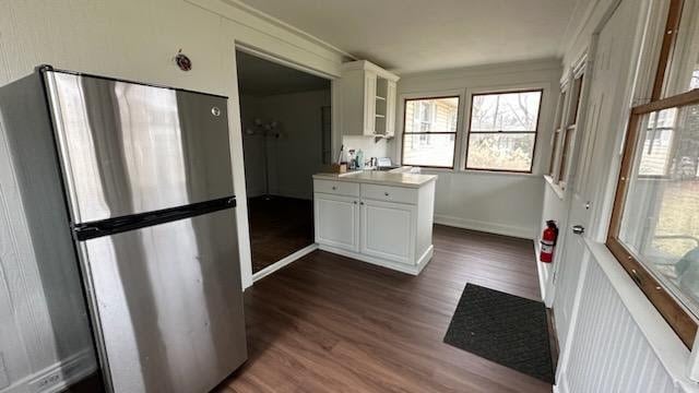 Cocina y desayunador - 216 Holbrook Ave