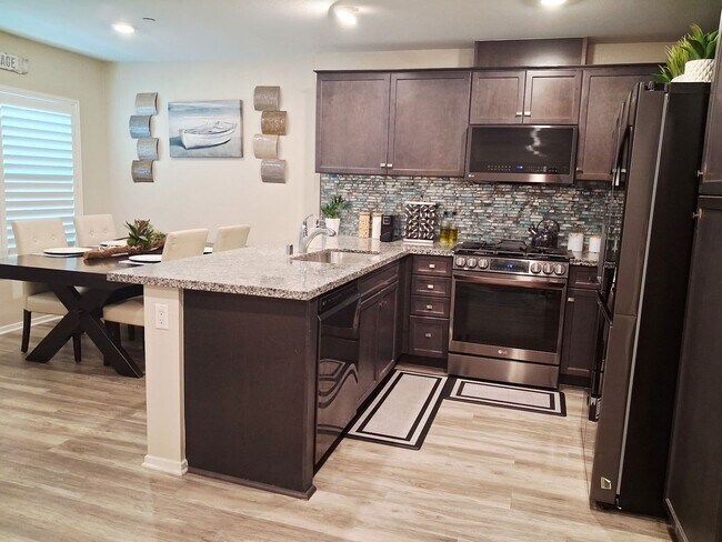 Foto del edificio - 7155 Citrus Ave