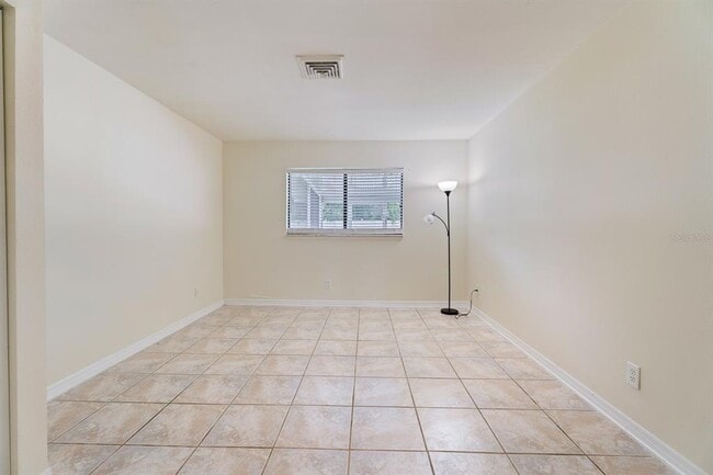 Foto del edificio - 6116 Scott Lake Rd