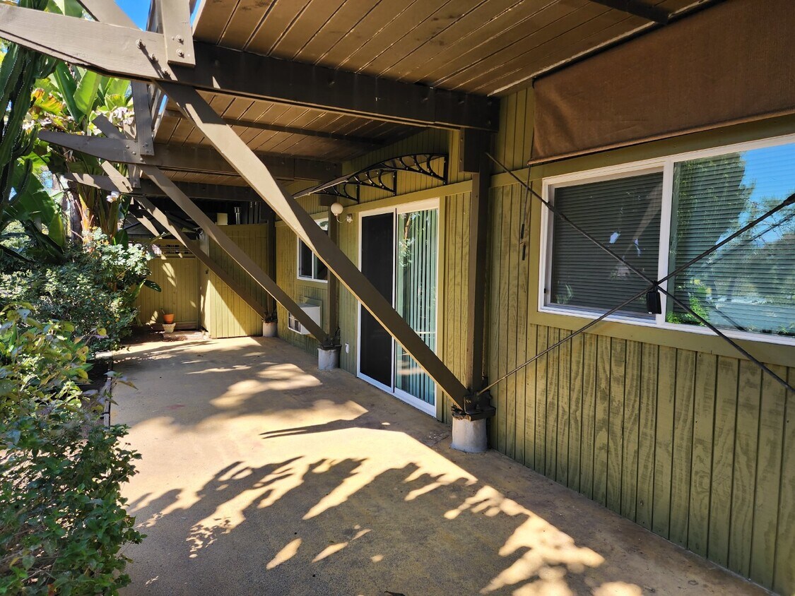 Primary Photo - Updated 1BR/1BA apartment