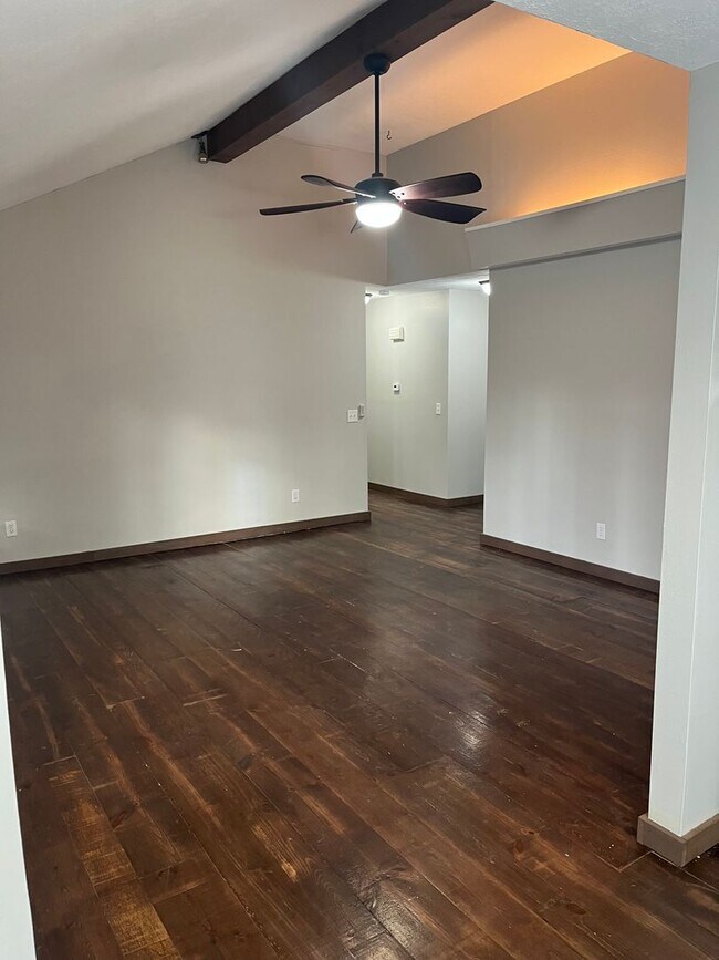 Foto del edificio - Adorable 3 Bedroom, 2 Bath Home!