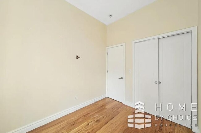 Building Photo - 2 bedroom in New York NY 10028