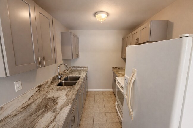 Foto del edificio - 2068 Franklin St