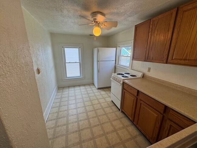Foto del edificio - 748 Randolph Ln