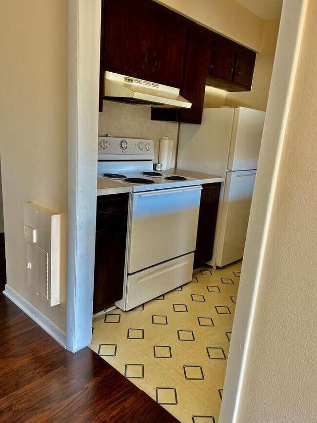 Building Photo - 2/2 Condo in Melbourne for Rent!
