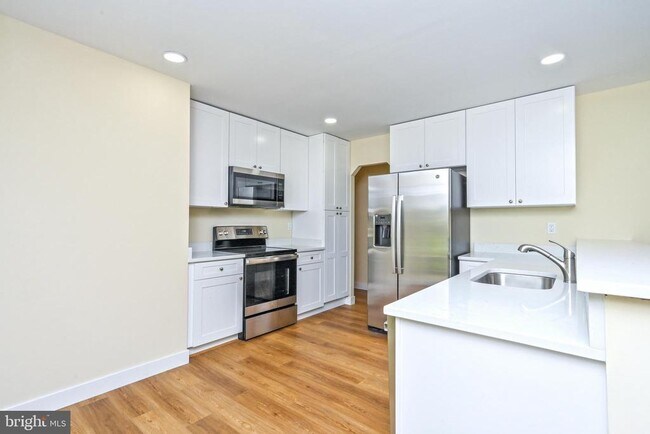 Foto del edificio - 2331 Highland Ave