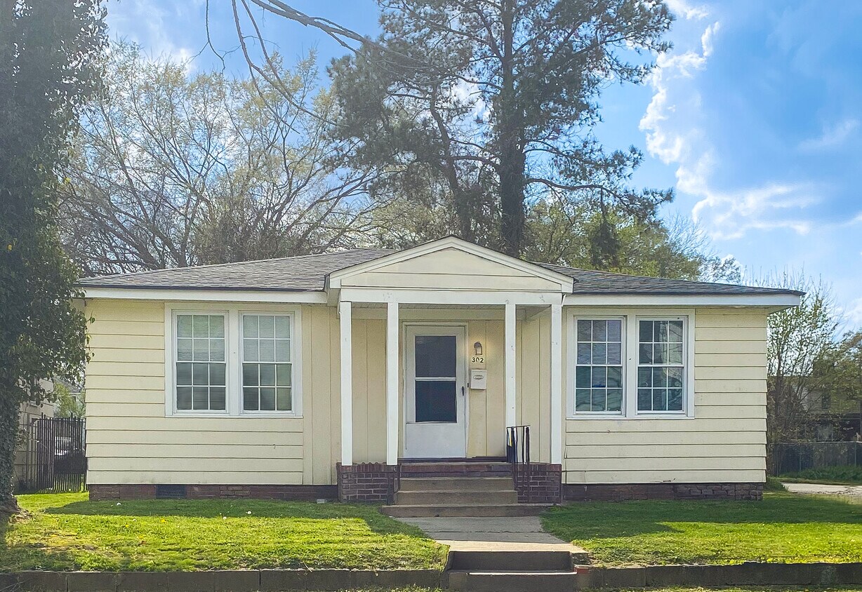 Foto principal - 302 Elm St