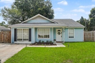 Building Photo - 107 Quail Forest Ct