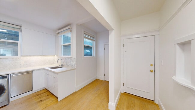 Building Photo - 3510 18th St