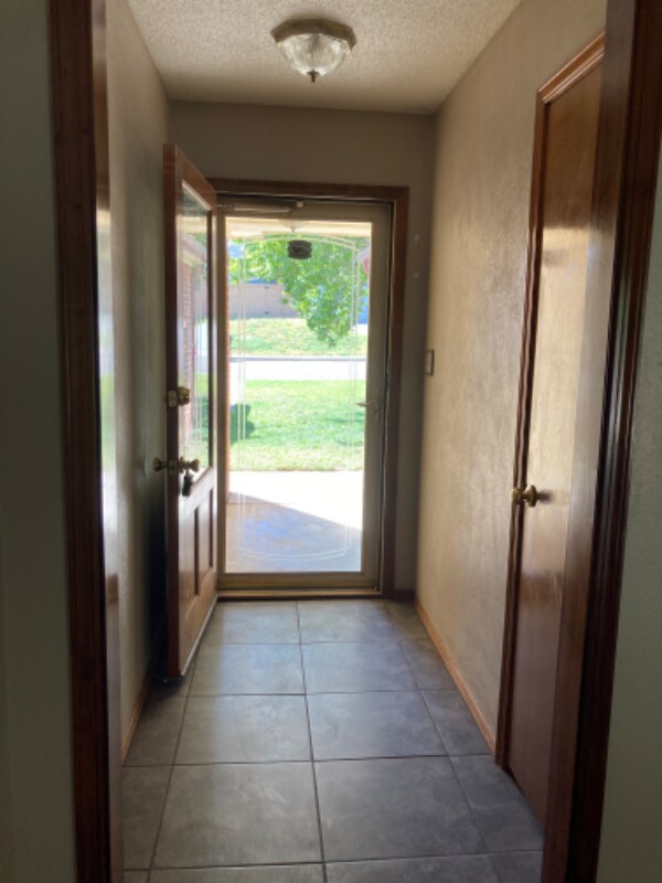 Foto del edificio - 1705 Brookwater Pl