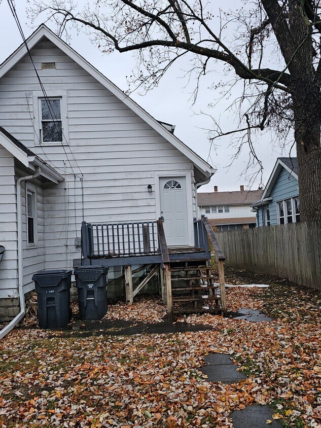 Primary Photo - 811 E 29th St