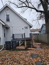 Building Photo - 811 E 29th St