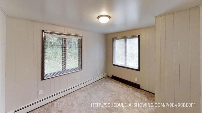 Building Photo - 701 Grove St