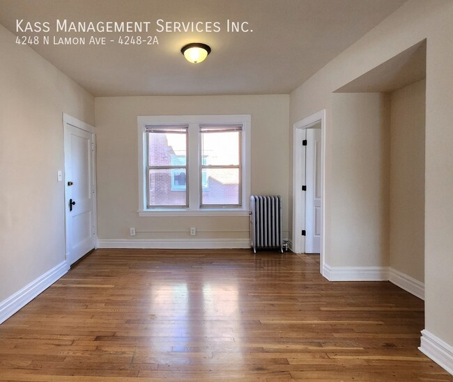 Building Photo - Perfect Portage Park Rehabbed 2 bed with H...