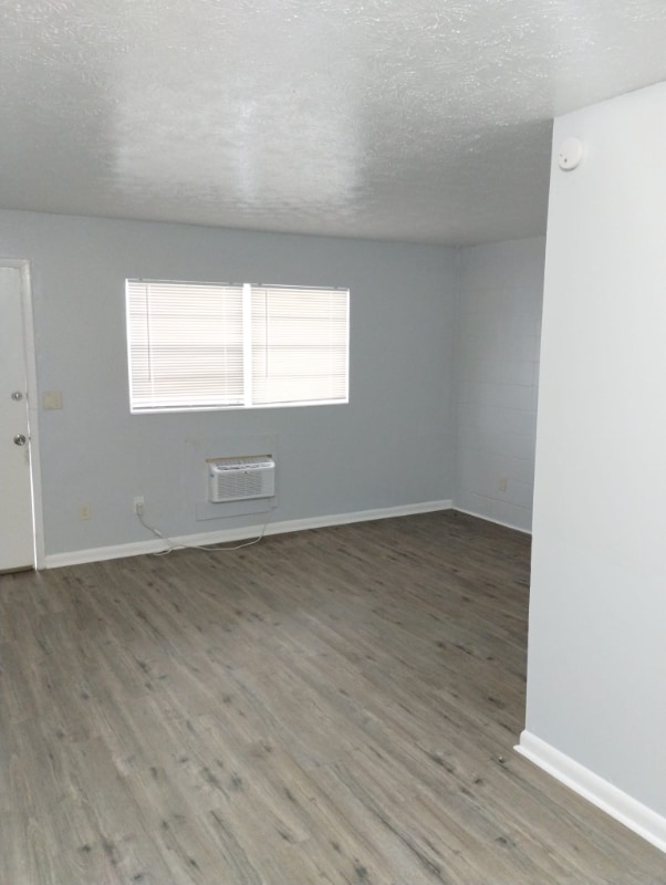 Building Photo - 2951 Justina Rd