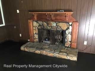 Building Photo - 5 br, 2 bath House - 8915 Creekwood Court