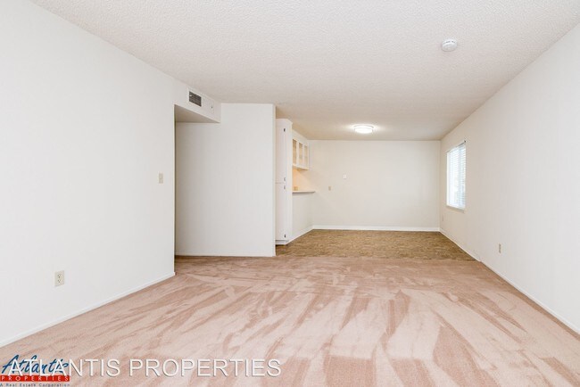 Foto del edificio - 293 Tradewinds Dr