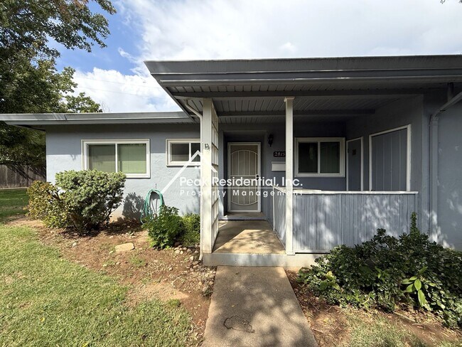 Building Photo - Charming 2bd/1ba Patio Home with Garage in...