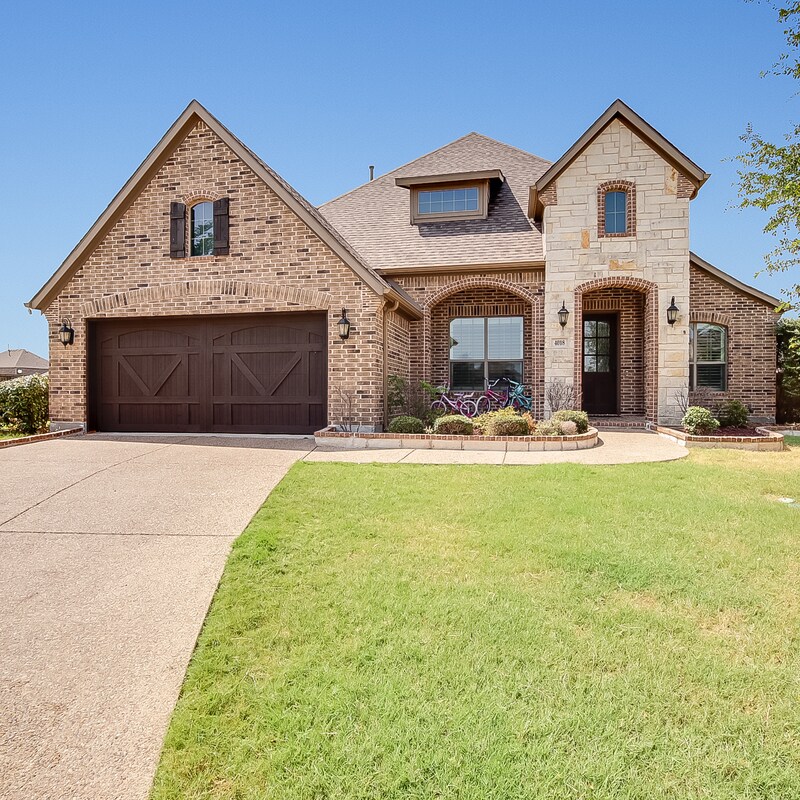 Primary Photo - 4018 Bear Creek Ct