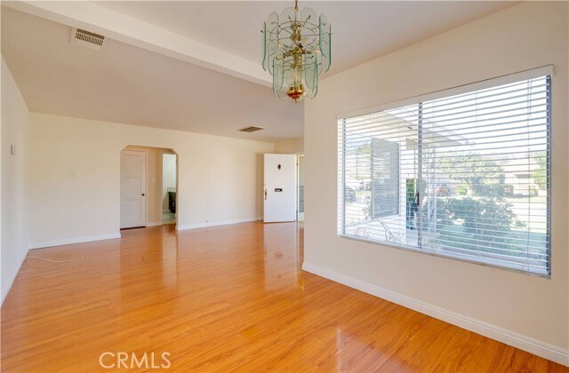 Foto del edificio - 9816 Key W St