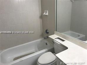 Foto del edificio - 8100 W 28th Ct