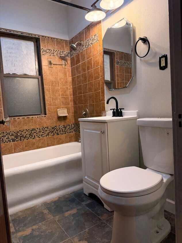 Foto del edificio - 4624 N 30th St