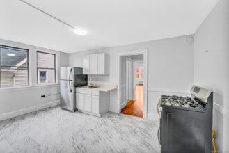 Building Photo - 1040 Capitol Ave