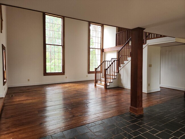 Building Photo - 3553 Forest Grove Rd