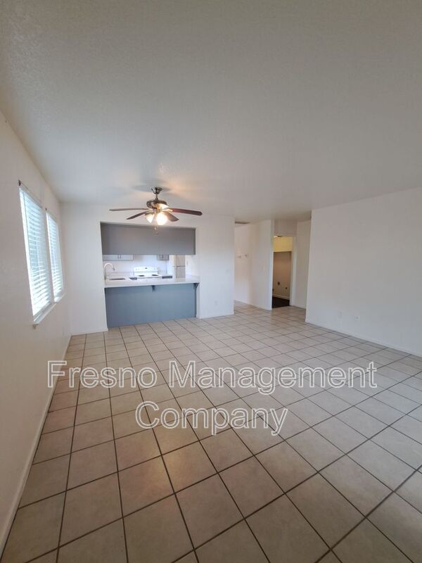 Building Photo - 3302 W Shields Ave