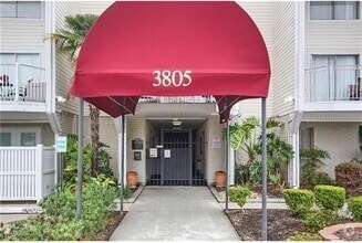 Building Photo - 3805 Houma Blvd