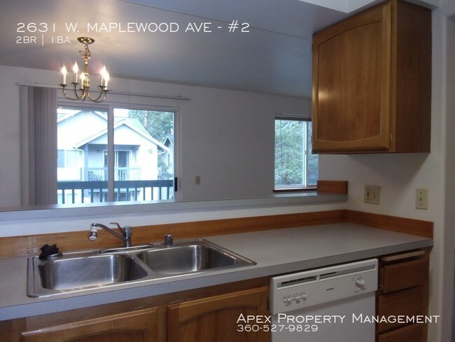 Building Photo - 2631 W MAPLEWOOD Ave