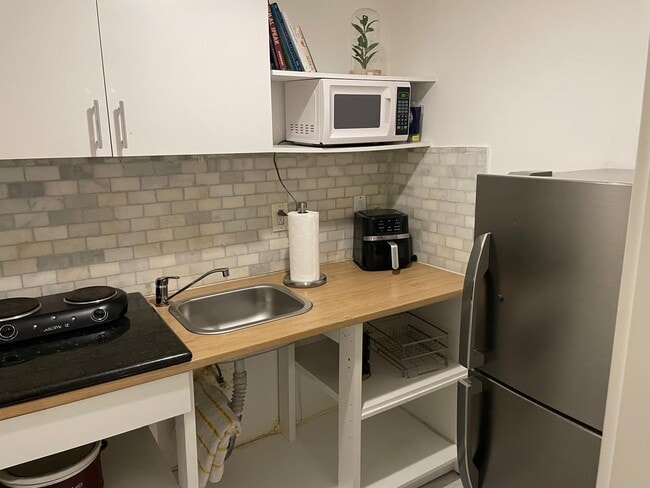 Foto del edificio - 1033 NW 7th Ter