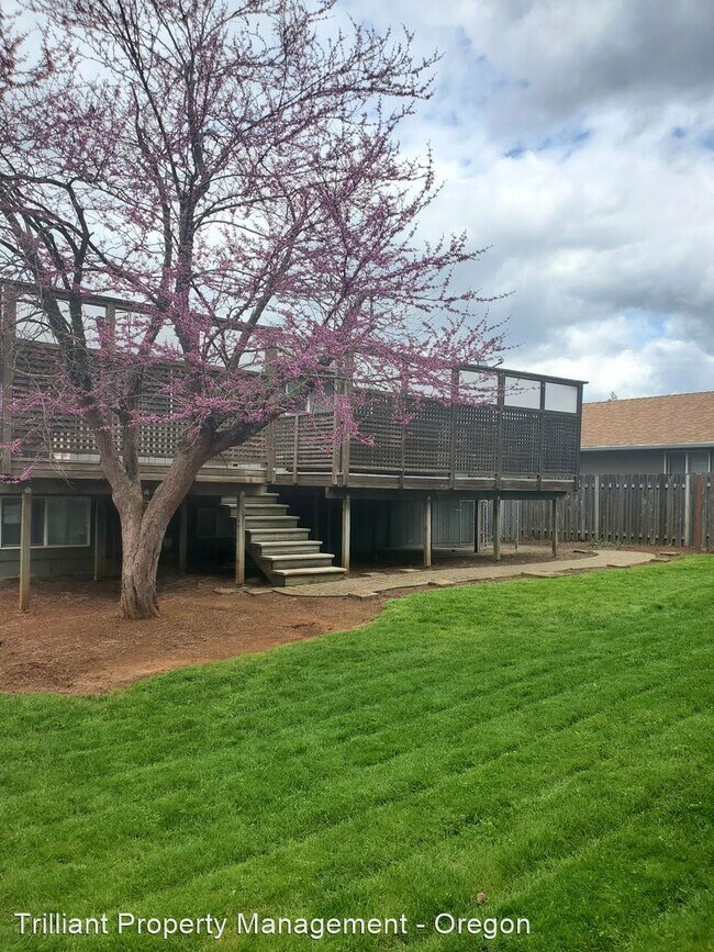 Foto del edificio - 3 br, 2.5 bath House - 1520 Harlandale Ave SE