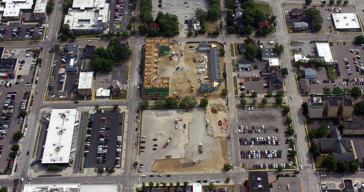 Marketplace Apartments Apartments in Flint, MI