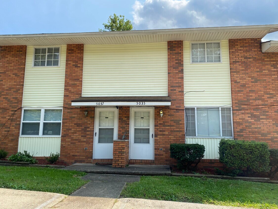 5035 W Pea Ridge Rd, Huntington, WV 25705 Townhome Rentals in Huntington WV