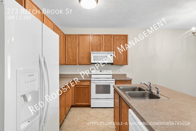 Building Photo - 273 Beech Brook St