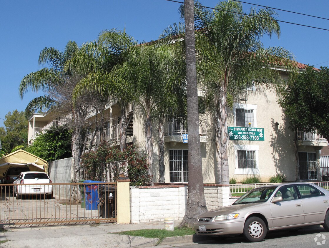 Foto del edificio - 5113-5115 Monte Vista St
