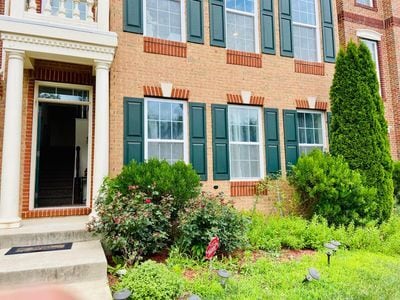 Building Photo - 8221 Castanea Ln