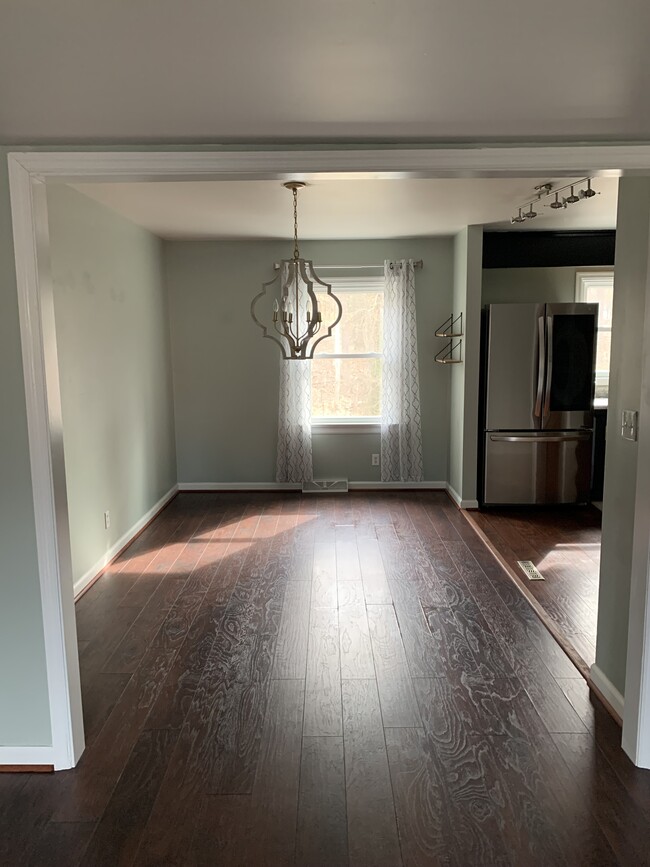 Building Photo - 145 Georgetown Grn