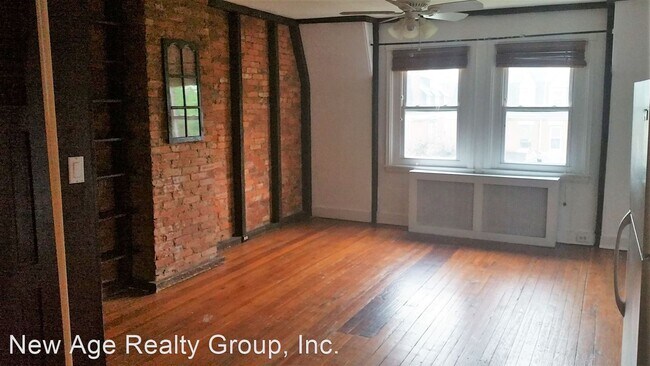Foto del edificio - 4711 Springfield Ave