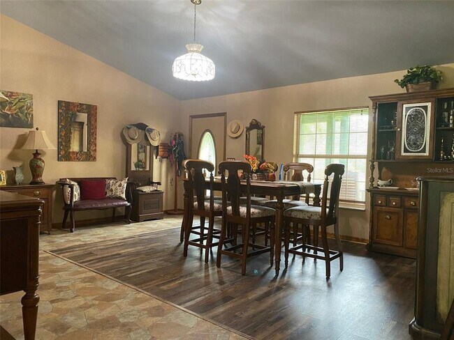 Foto del edificio - 7115 SW 80th Ave